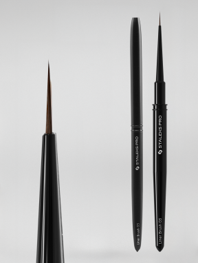 Pędzelek cienki do zdobień EXPERT (10/0.9mm), Staleks PRO