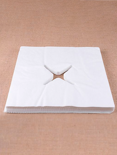 Zagłówek włókninowy z wycięciem 100 szt (29x34cm)