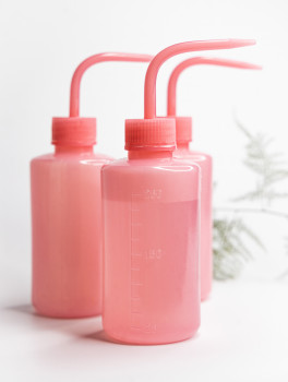 Tryskawka, butelka do mycia rzęs, różowa (250ml)