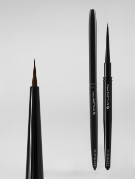 Pędzelek cienki do zdobień EXPERT 02 (1/5mm), Staleks PRO