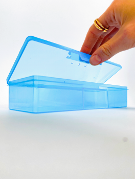 Przybornik zamykany plastikowy do przechowywania, niebieski