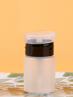 Buteleczka na płyny kosmetyczne z pompką, czarna (50ml)