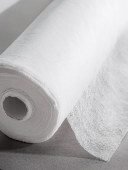 Prześcieradło włókninowe, białe (0.8х100m) 17g/m²