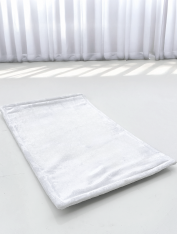 Pluszowy dywanik, biały (40x60cm)